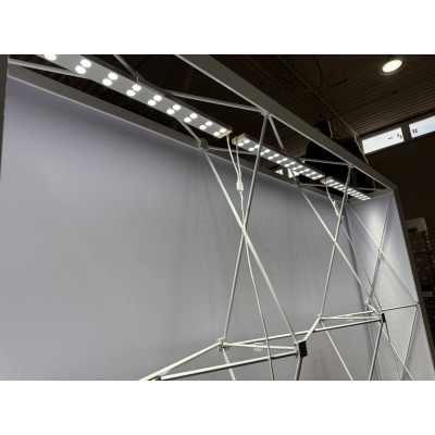Pop up SEG (Backlit fabric with LED frame)